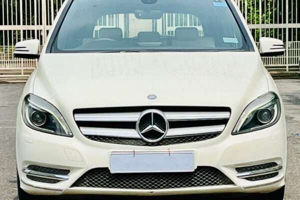 Mercedes Benz B180 Sports With Panoramic Sunroof