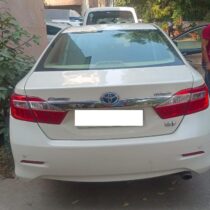 Toyota Camry Hybrid Automatic