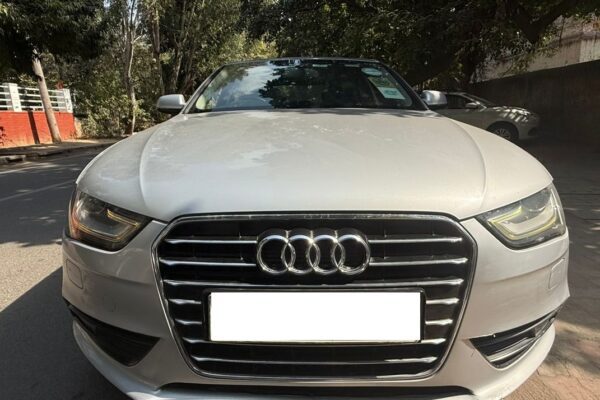 Audi A4 35 Tdi Premium Sunroof 