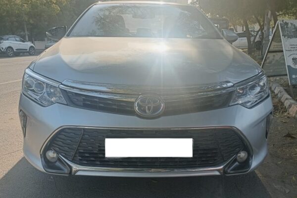 Toyota Camry Hybrid